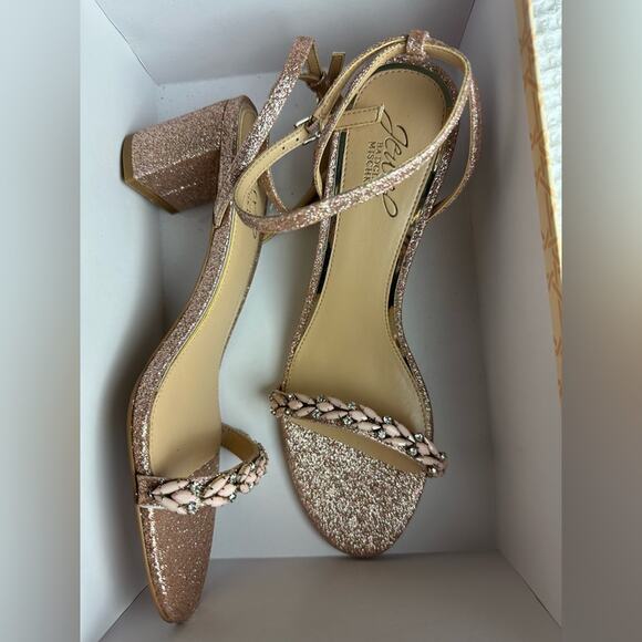 Badgley Mischka Womens Danni Low Block Heel Sandal NWT - Picture 7 of 13